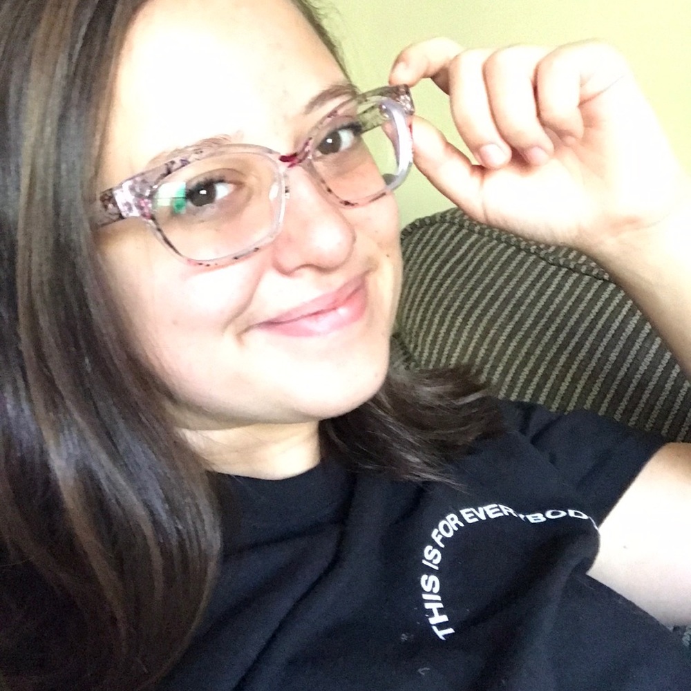 Meet your Posher, Emily